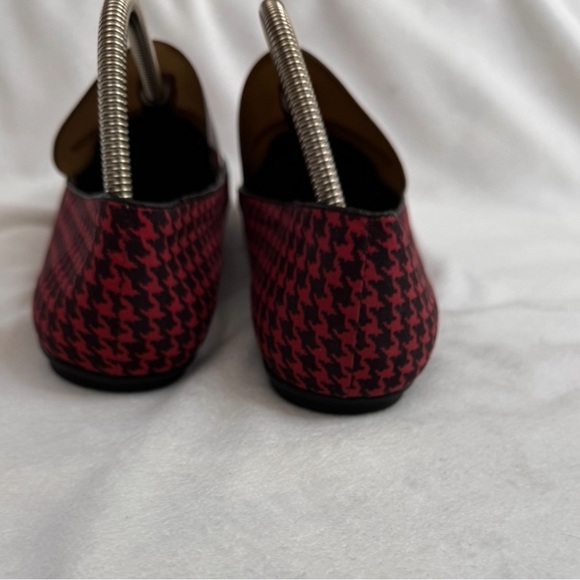 L.L. Bean Houndstooth Flat Shoes  9 - Picture 6 of 11